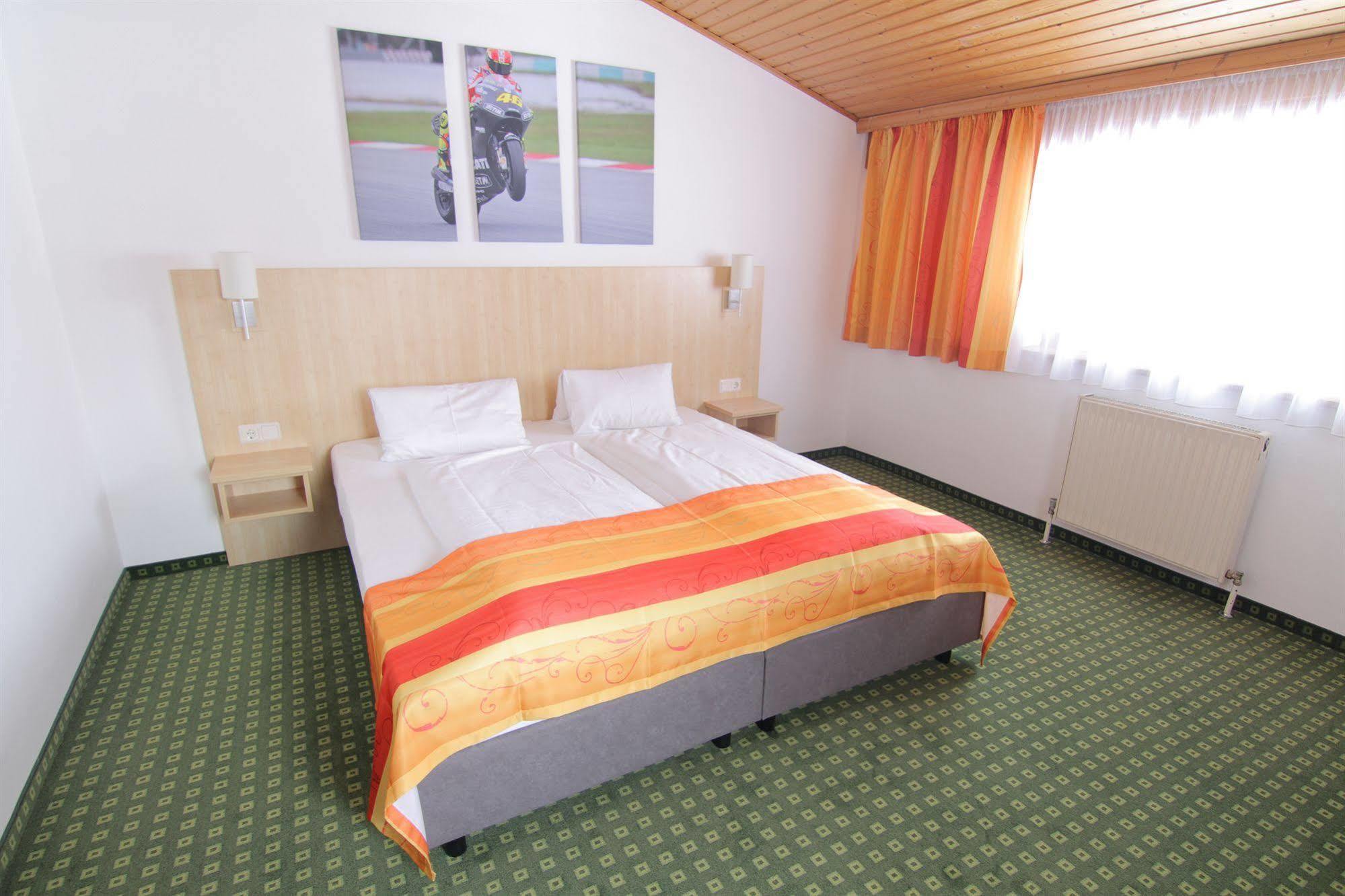 Hotel-Restaurant Bike&Snow Lederer Mühlbach am Hochkönig Eksteriør bilde